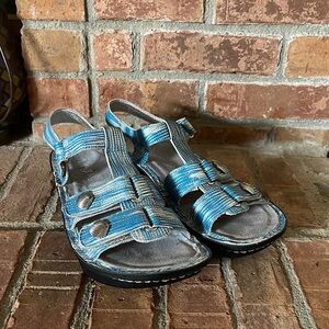 Alegria Kleo Wrapture Blues Sandals
